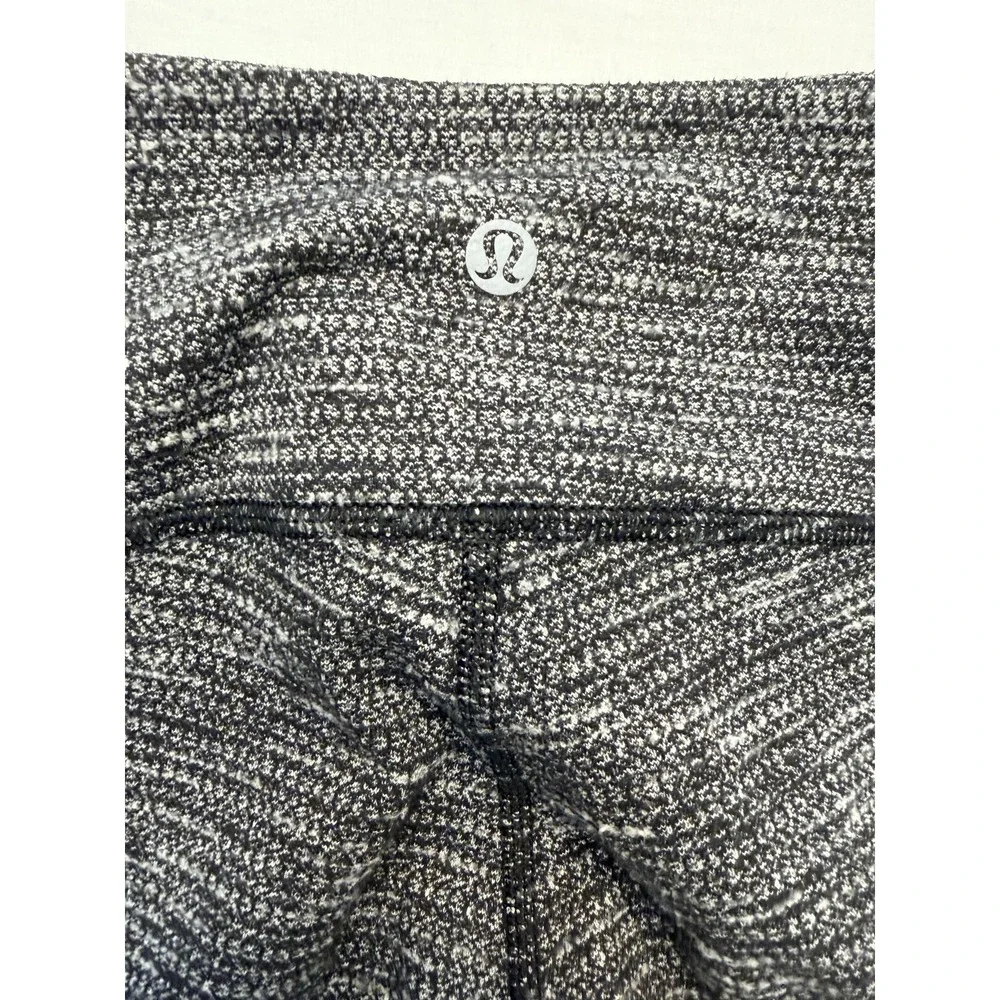 Lululemon Leggings Womens 6 Gray Flecked High Rise Ankle Yoga Pants Knit Stretch